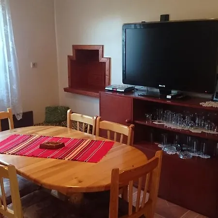Bor Πανσιόν